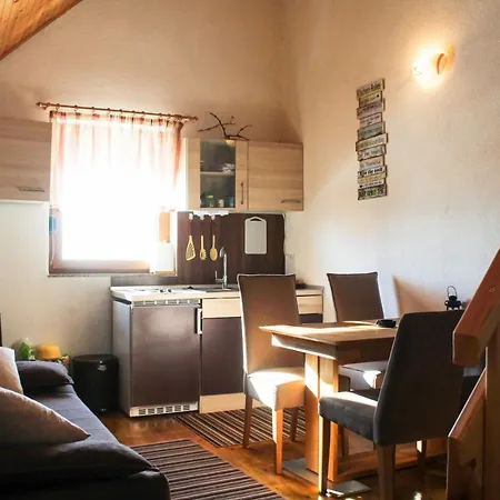 Adria 2 * Kupres (Canton 10)